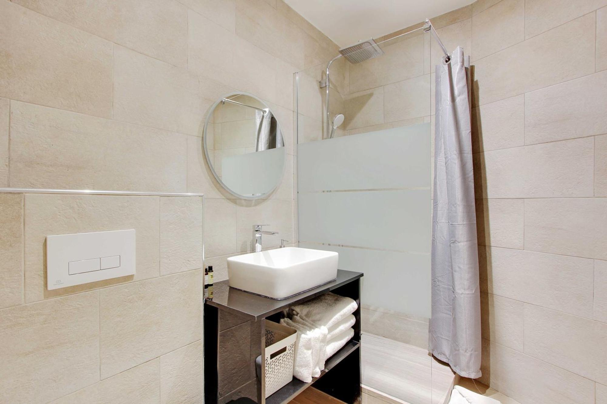 Modern - 1br 4p - Le Marais Paris